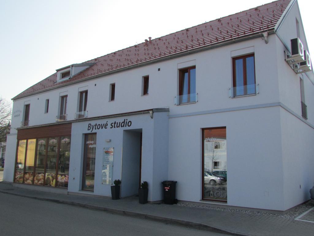 Penzion Admiral Třeboň Eksteriør bilde